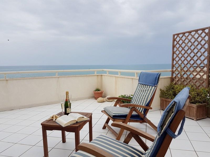 Terrazzo Sul Mare Donnalucata (Sicily)